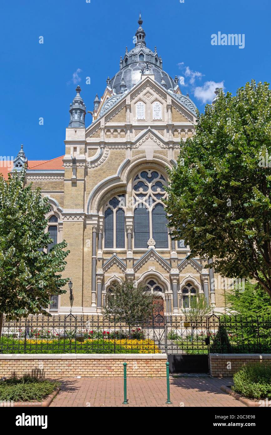 Szeged Synagogue High Resolution Stock Photography And Images - Alamy