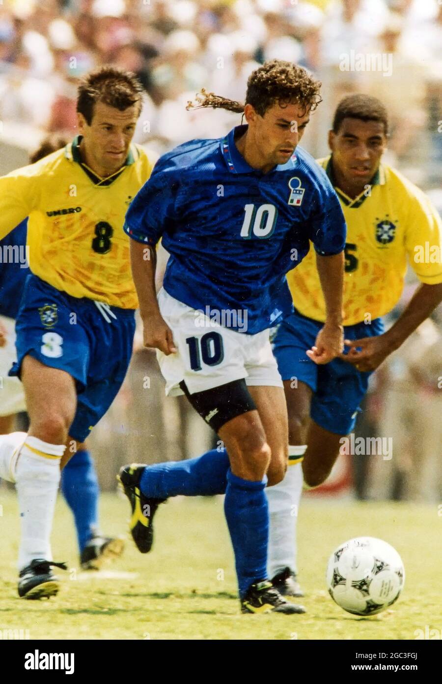 Italian soccer star Roberto Baggio in action against Brazil in the final of the 1994 World Cup Stock Photo