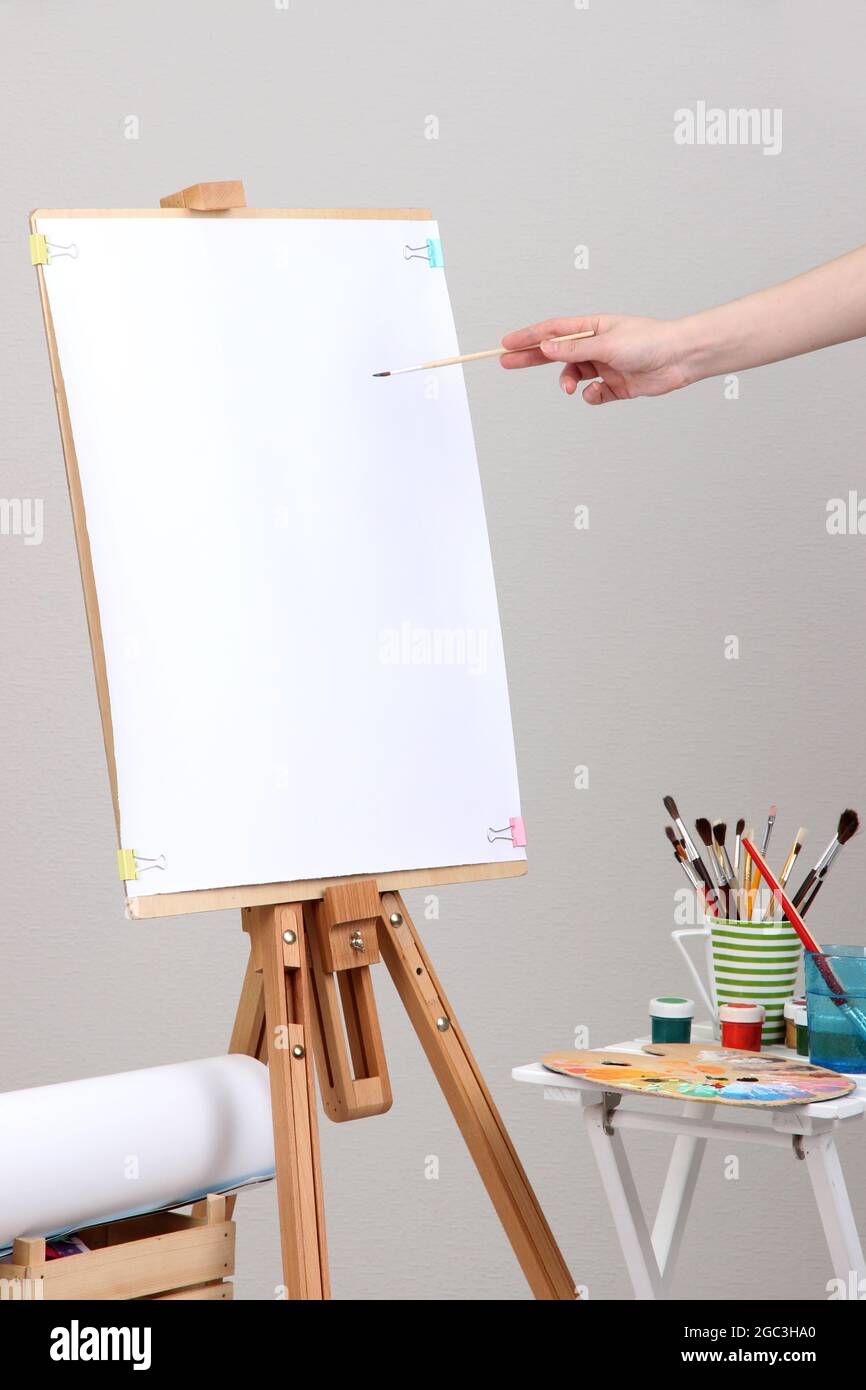 Drawing paint on lean white sheet in room Stock Photo - Alamy