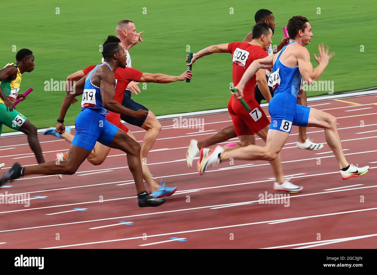 Tokyo, Japan. 6th Aug, 2021. Athletes compete the men's 4x100m relay ...