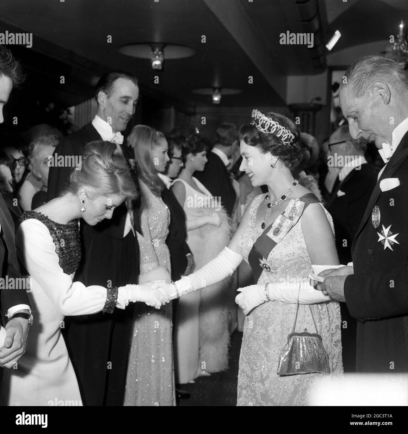 Raquel welch actress hires stock photography and images Alamy