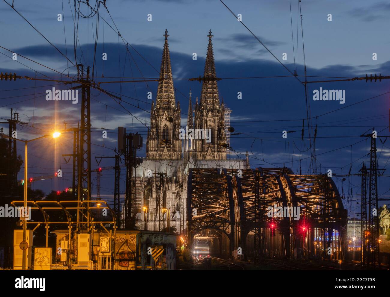 Best HD Pictures about  Was Ist Los In Kln Und Umgebungnull  with No AI Images