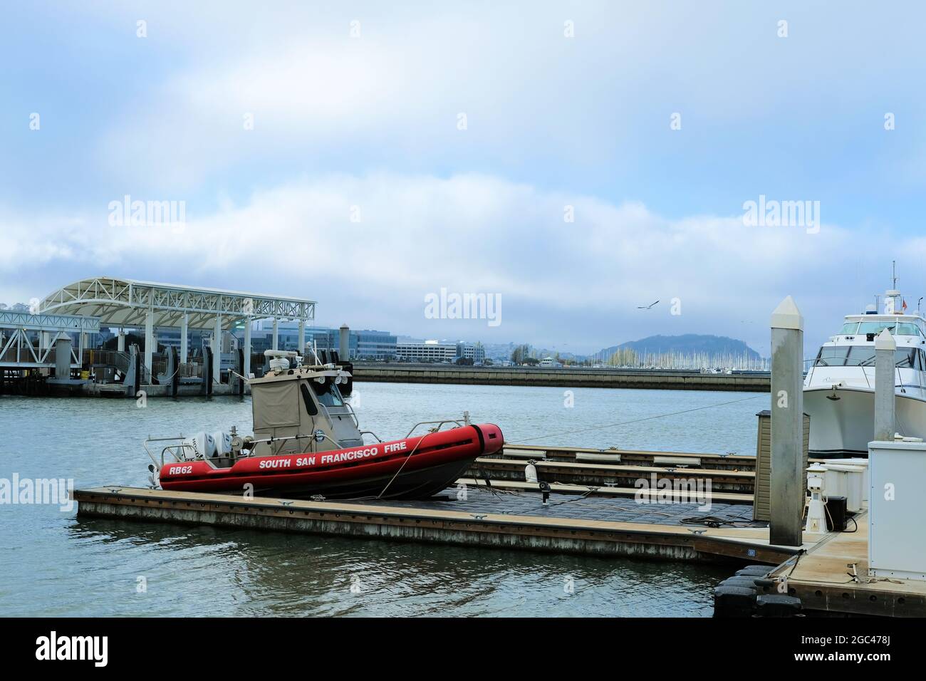Shipboard emergency assistance hires stock photography and images Alamy