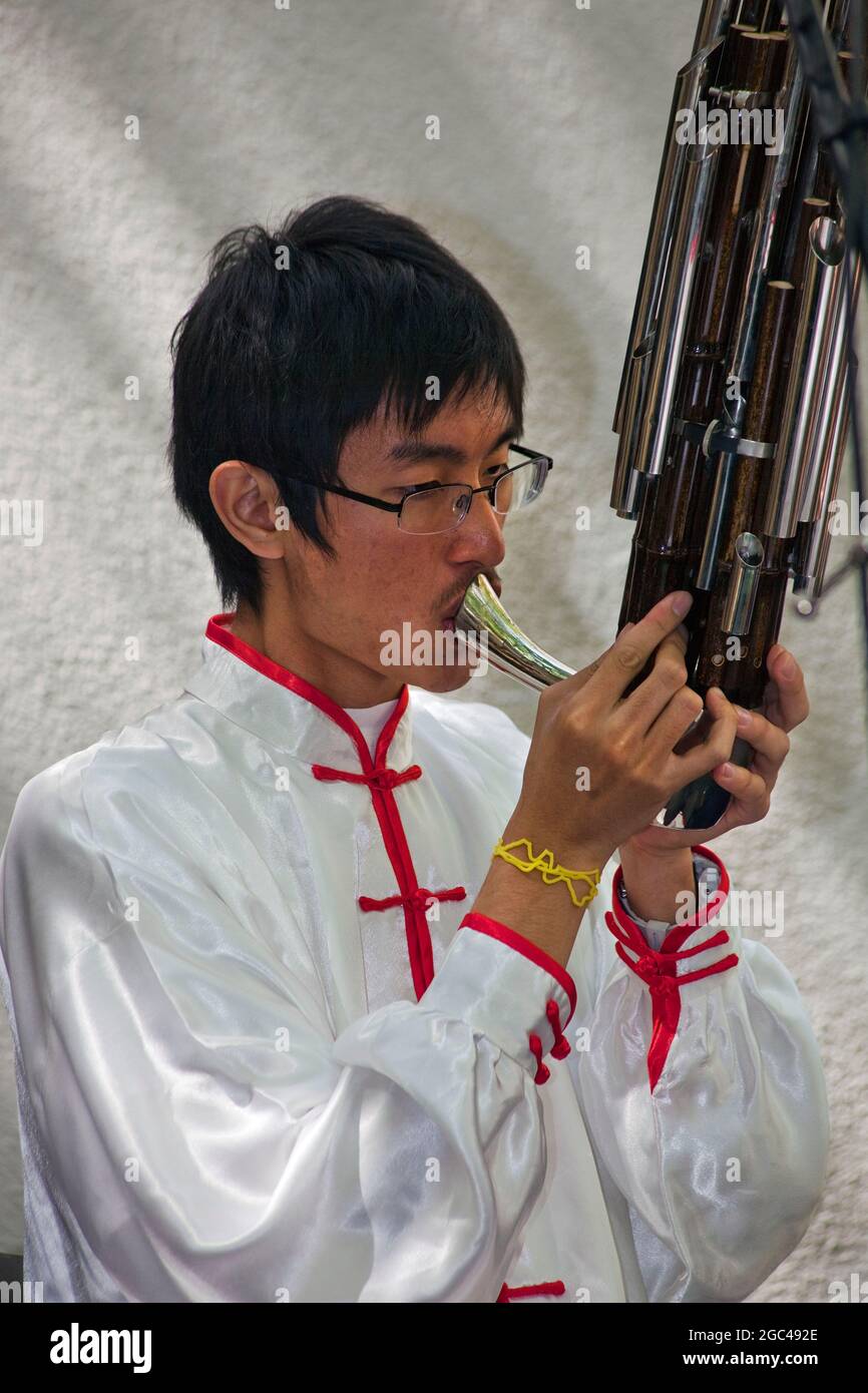 Chinese musician performs traditional instrument tif Stock Photo Alamy Chinese musician performs traditional instrument tif Stock Photo Alamy