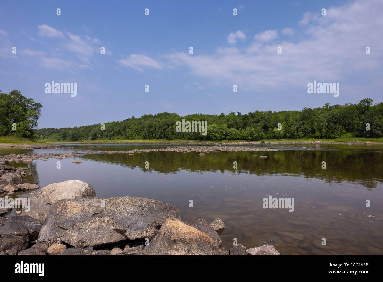 A scenic river on the United States and Canadian border Stock Photo - Alamy
