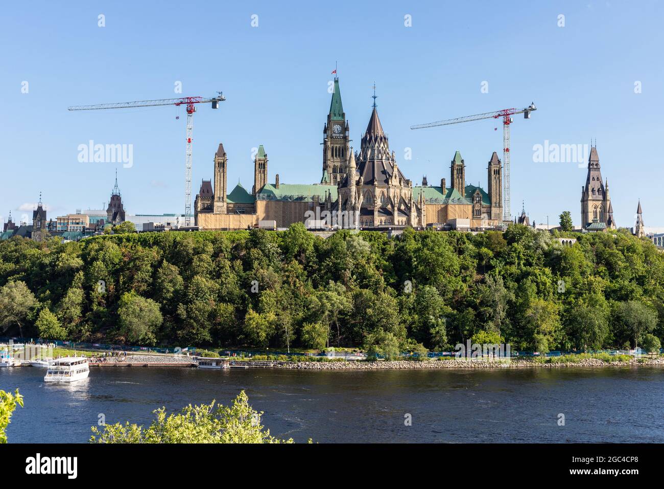 Canada parliament under the sky hires stock photography and images Alamy