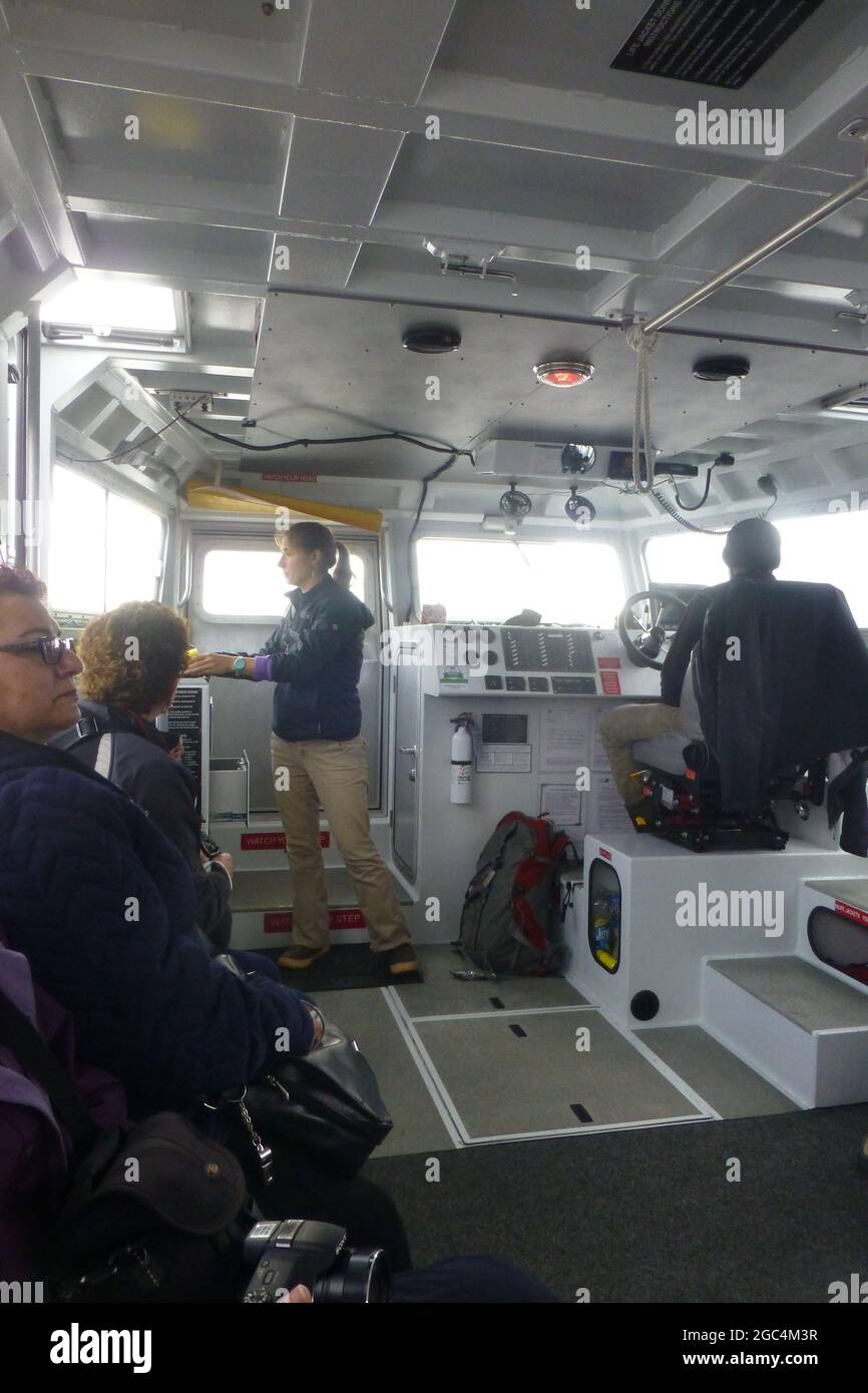 Whale hunting in Alaska Stock Photo Alamy