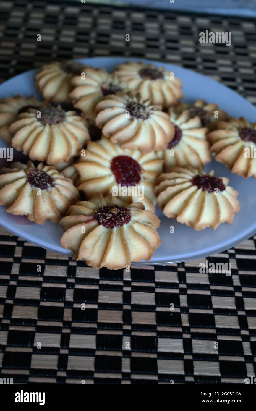 Qurabiya hi res stock photography and images alamy