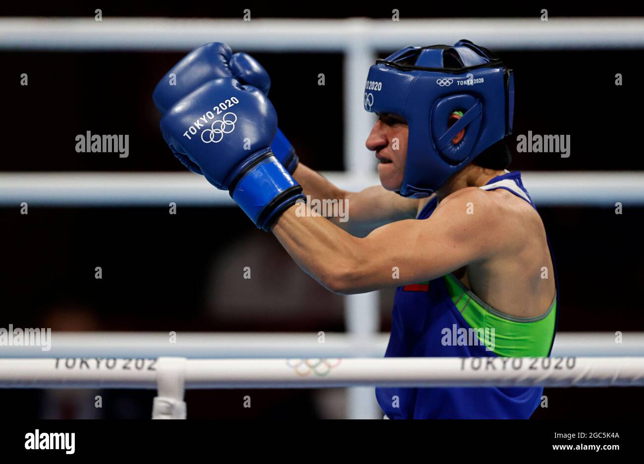 Womens flyweight final hires stock photography and images Alamy
