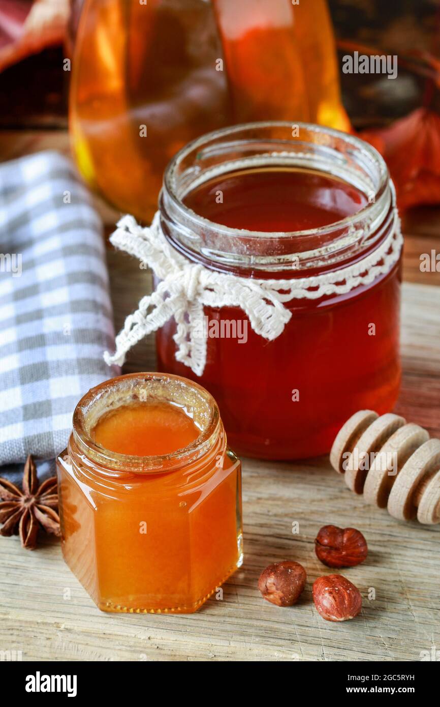 Honey in glass jar. Healthy food Stock Photo Alamy