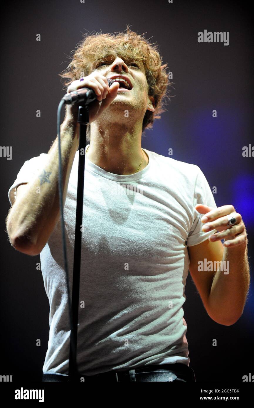 Concert paolo nutini hi-res stock photography and images - Alamy