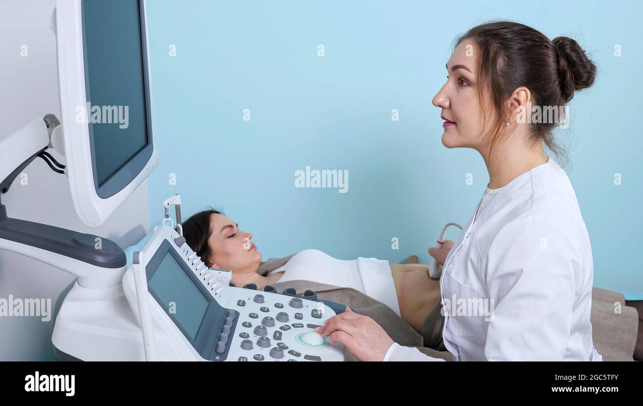 Ultrasonography hi-res stock photography and images - Alamy