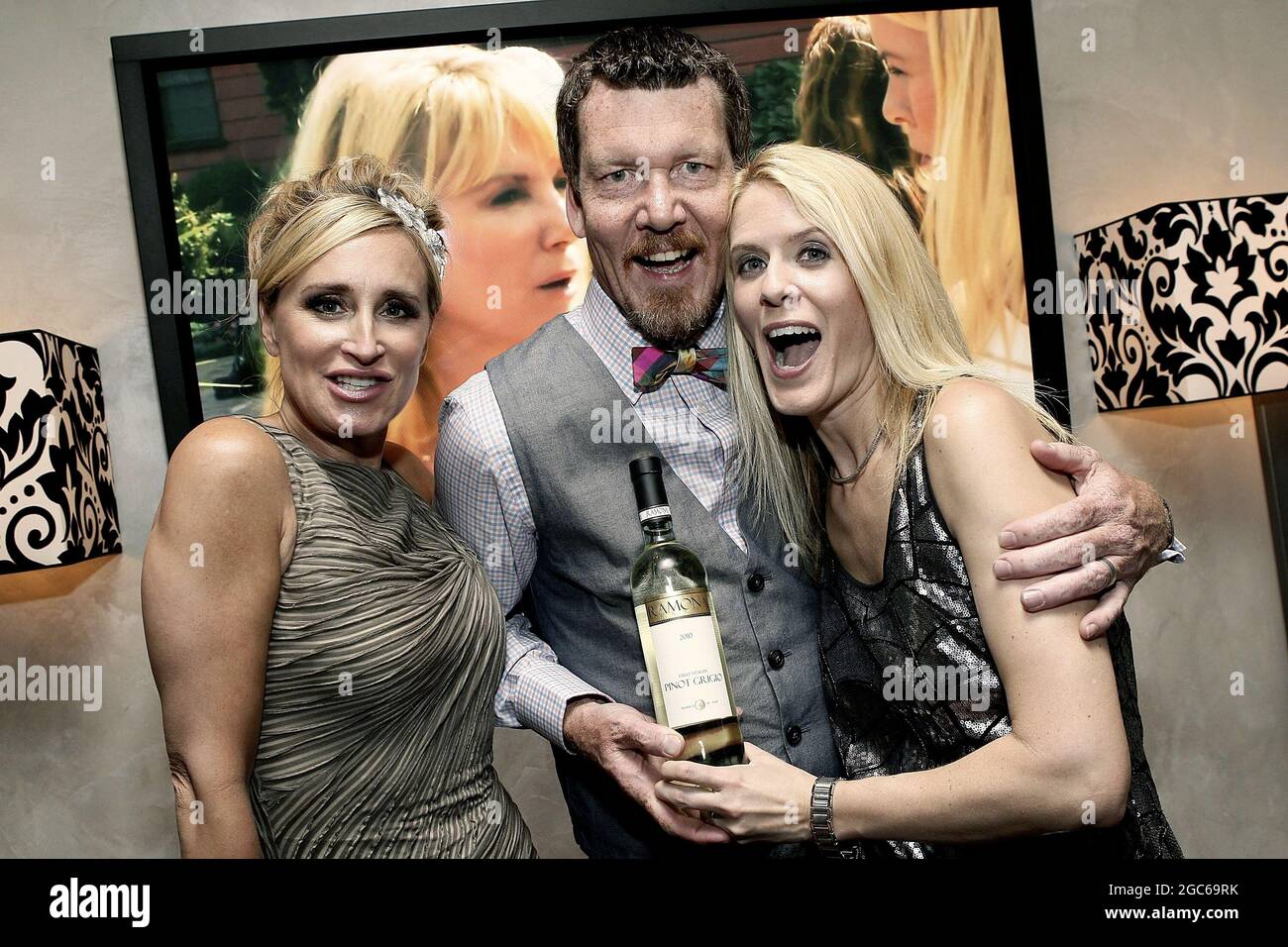 New York, NY, USA. 8 April, 2011. Sonja Morgan, Simon van Kempen and