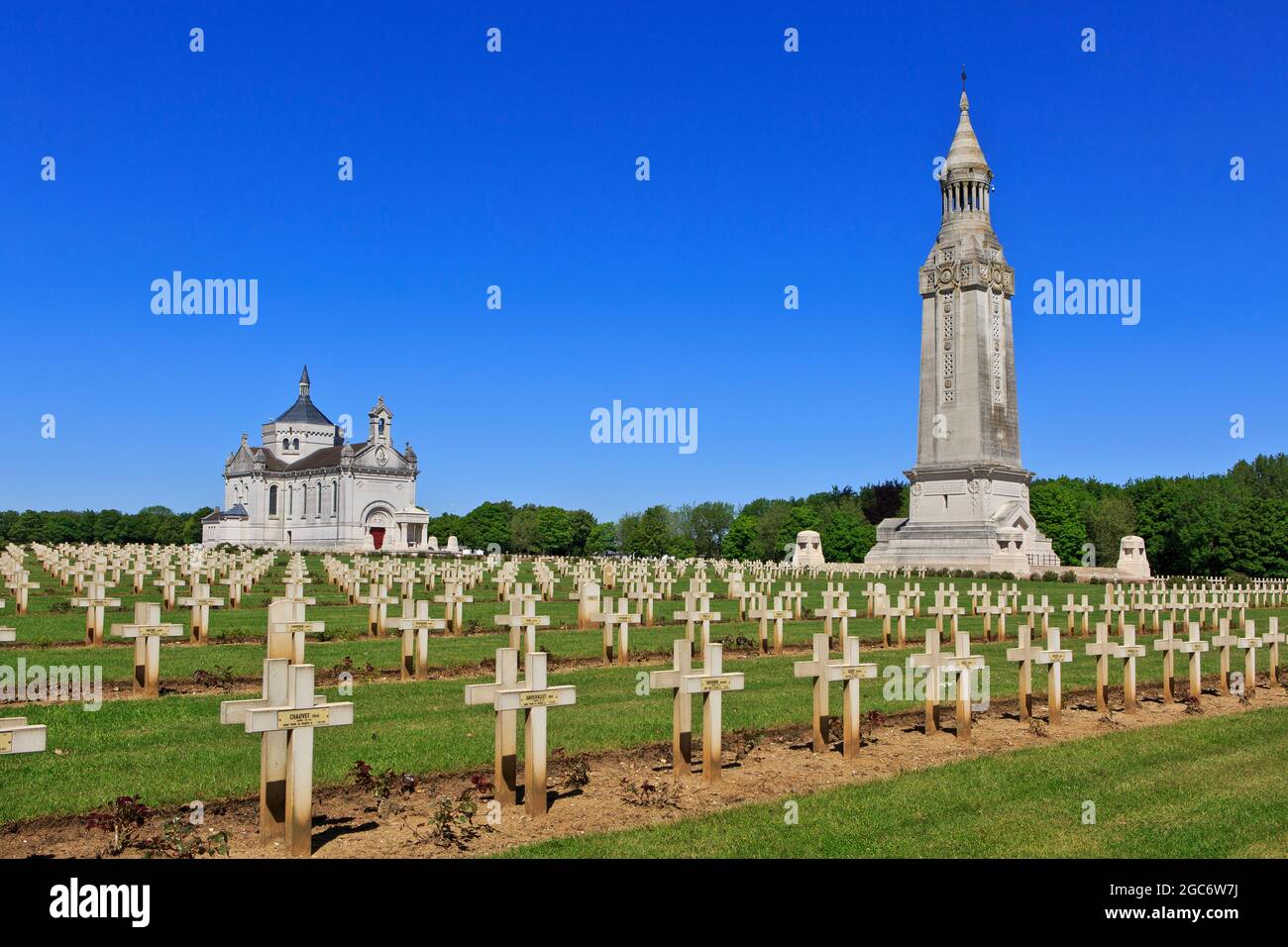 The Notre Dame de Lorette basilica and military cemetery (world's