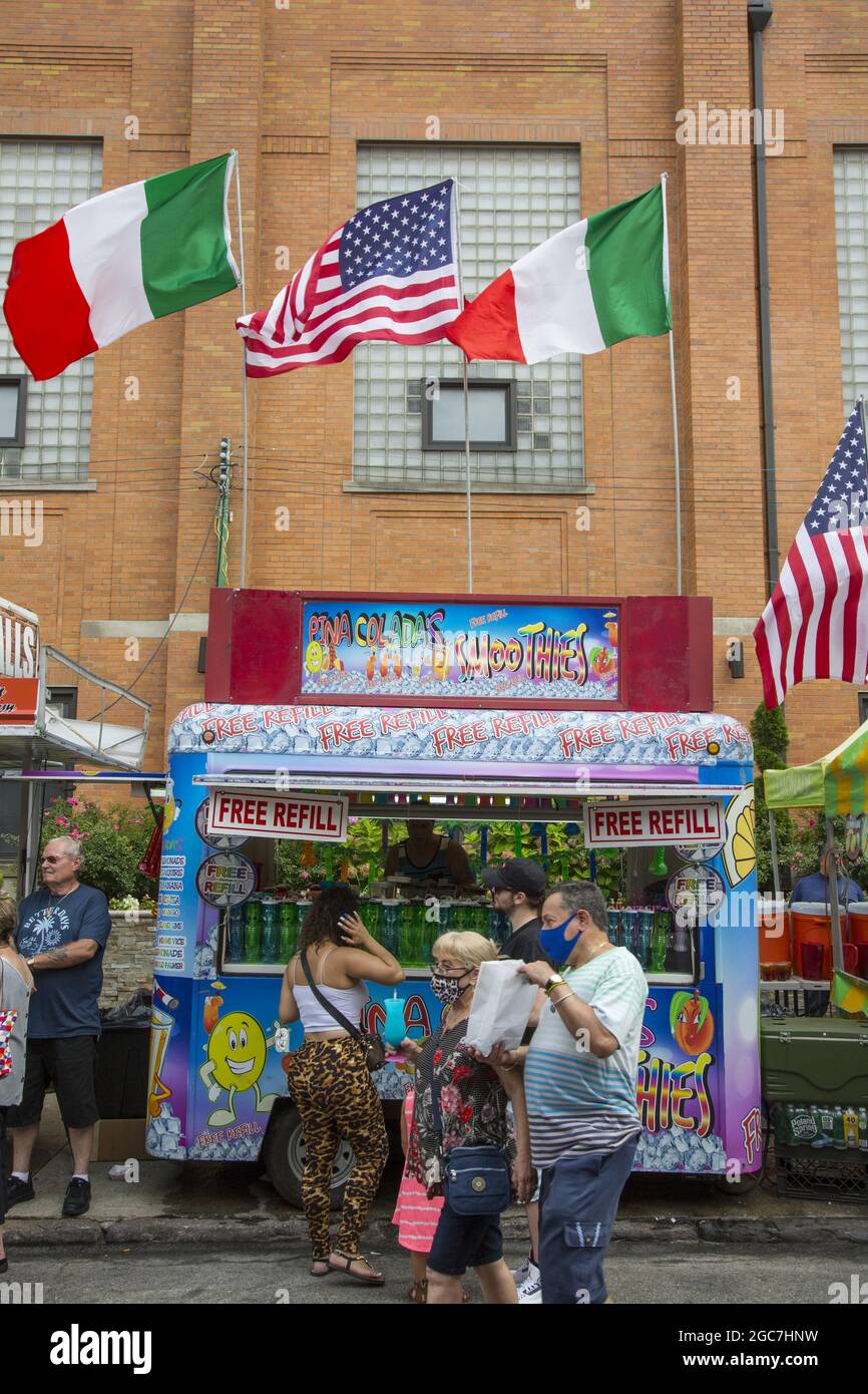 Food vendor at the anuual Giglio Feast in Italian Williamsburg Brooklyn, New York City Stock