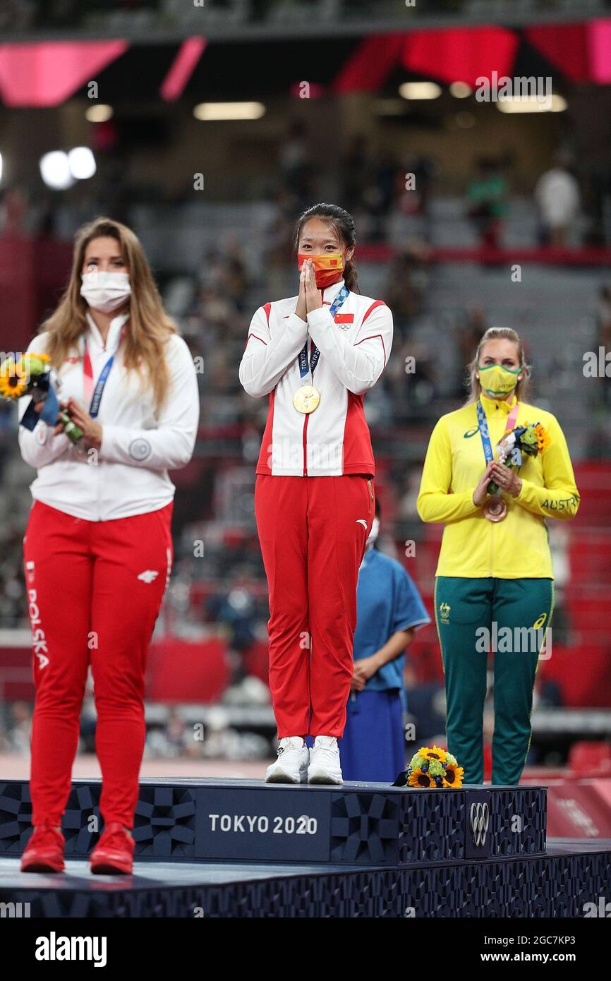 Tokyo, Japan. 7th Aug, 2021. Gold medalist Liu Shiying (C) of China, silver medalist Maria Andrejczyk (L) of Poland and bronze medalist Kelsey-Lee Barber of Australia react during the awarding ceremony of the Women's Javelin Throw at the Tokyo 2020 Olympic Games in Tokyo, Japan, Aug. 7, 2021. Credit: Li Ming/Xinhua/Alamy Live News Stock Photo