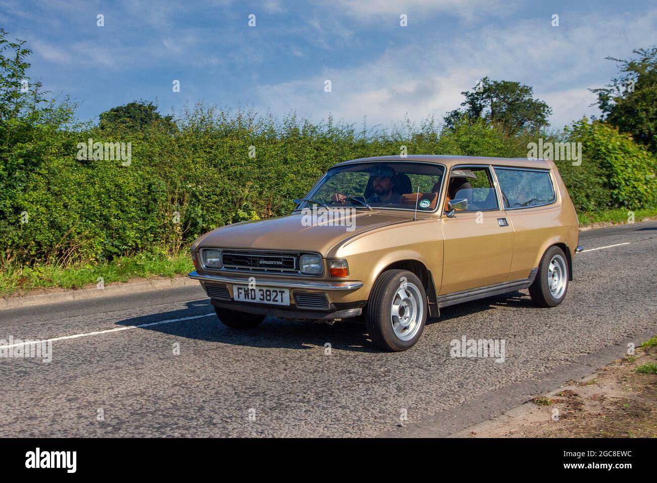 1979 70s brown Austin Allegro 1500 DL, 1485cc petrol en-route to Capesthorne Hall classic July car show, Cheshire, UK Stock Photo