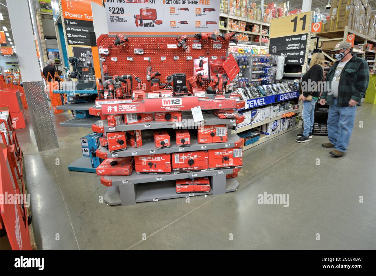 Big box hardware store and its items for sale to the DIY'ers who do it themselves around their homes and yards rather than hire professionals Stock Photo