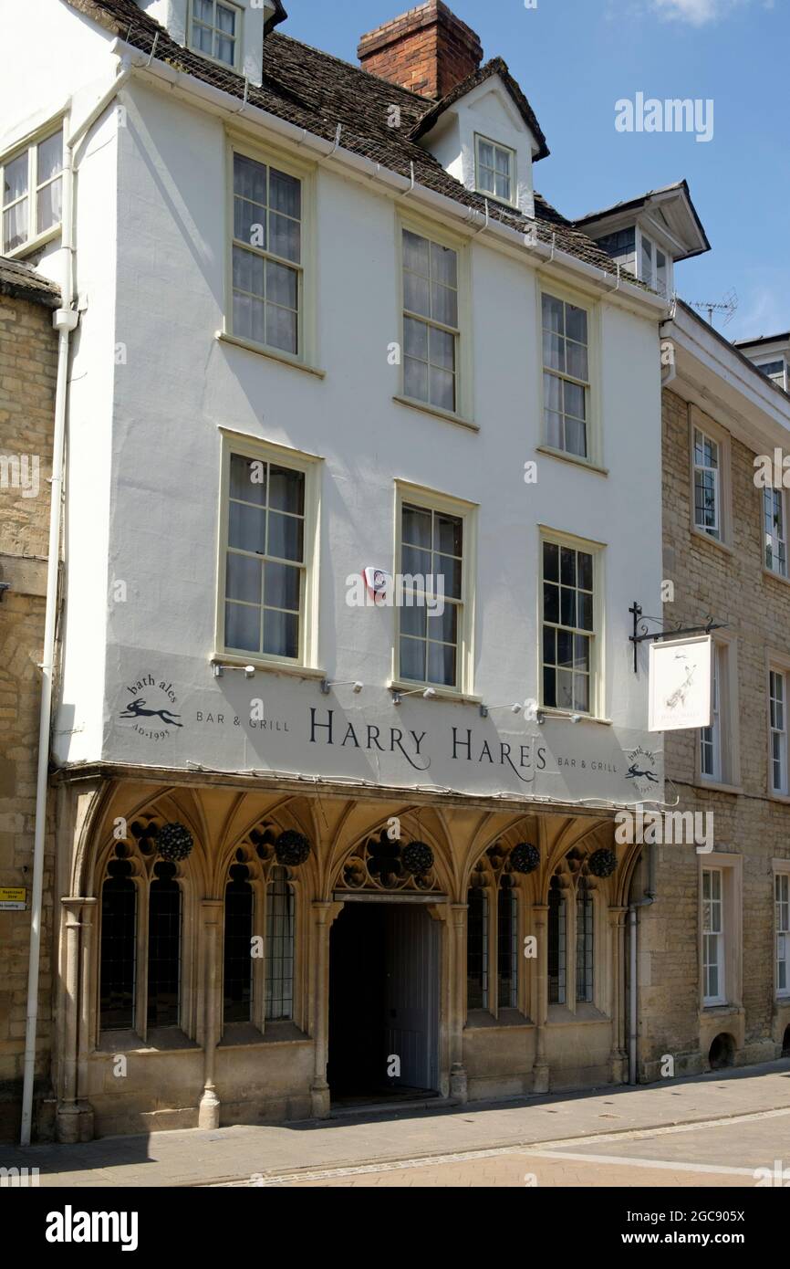 Around Cirencester, a traditional Gloucester market town in the Cotswolds. Harry Hares Bar and Grill Stock Photo