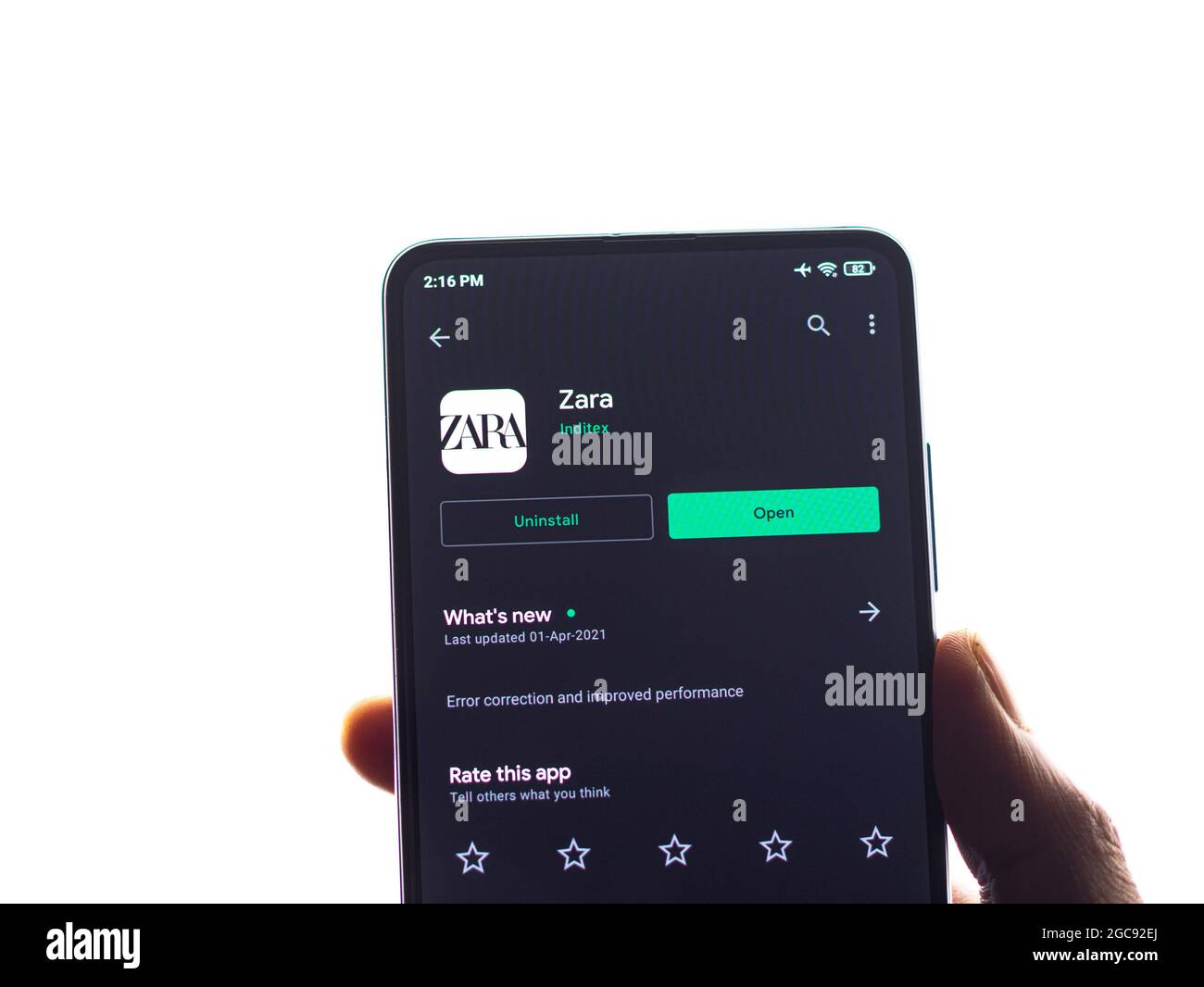 Assam, India - August 6, 2021 : ZARA logo on phone screen stock image Stock  Photo - Alamy