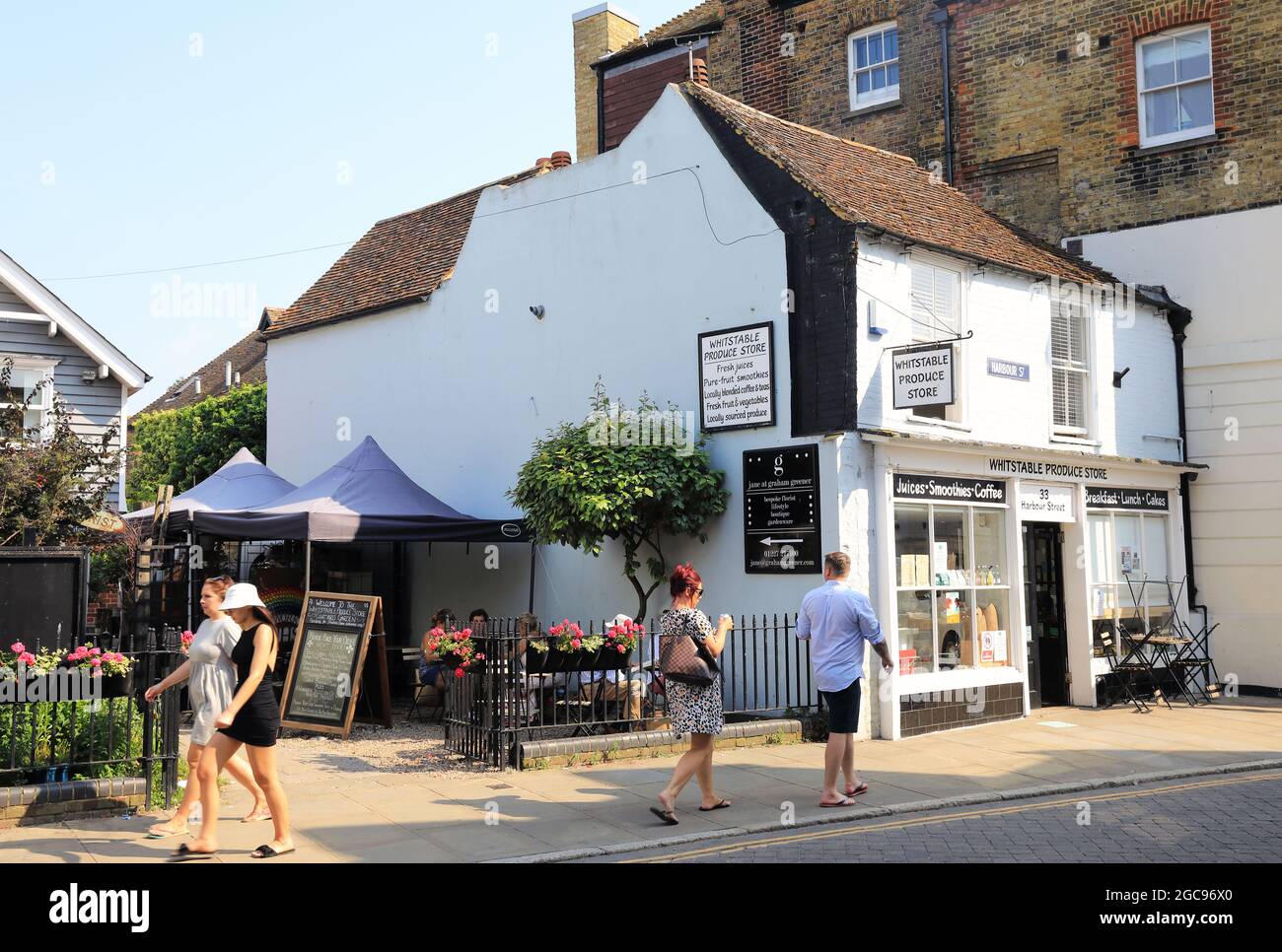 Harbour garden café whitstable hires stock photography and images Alamy