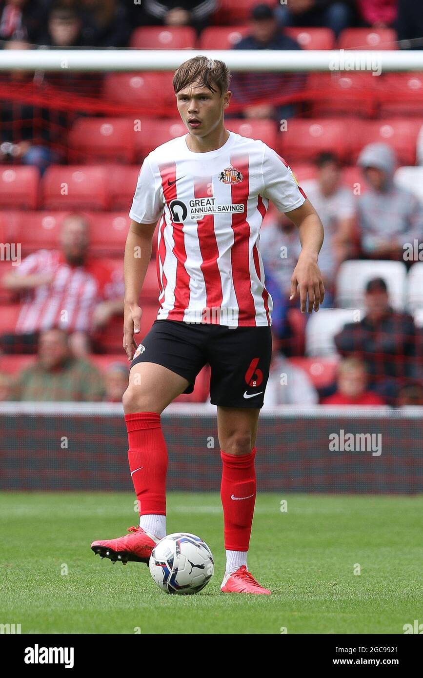 SUNDERLAND, UK. AUG 7TH Callum Doyle of Sunderland in action during the Sky Bet League 1 match between Sunderland and Wigan Athletic at the Stadium Of Light, Sunderland on Saturday 7th August 2021. (Credit: Will Matthews | MI News) Credit: MI News & Sport /Alamy Live News Stock Photo