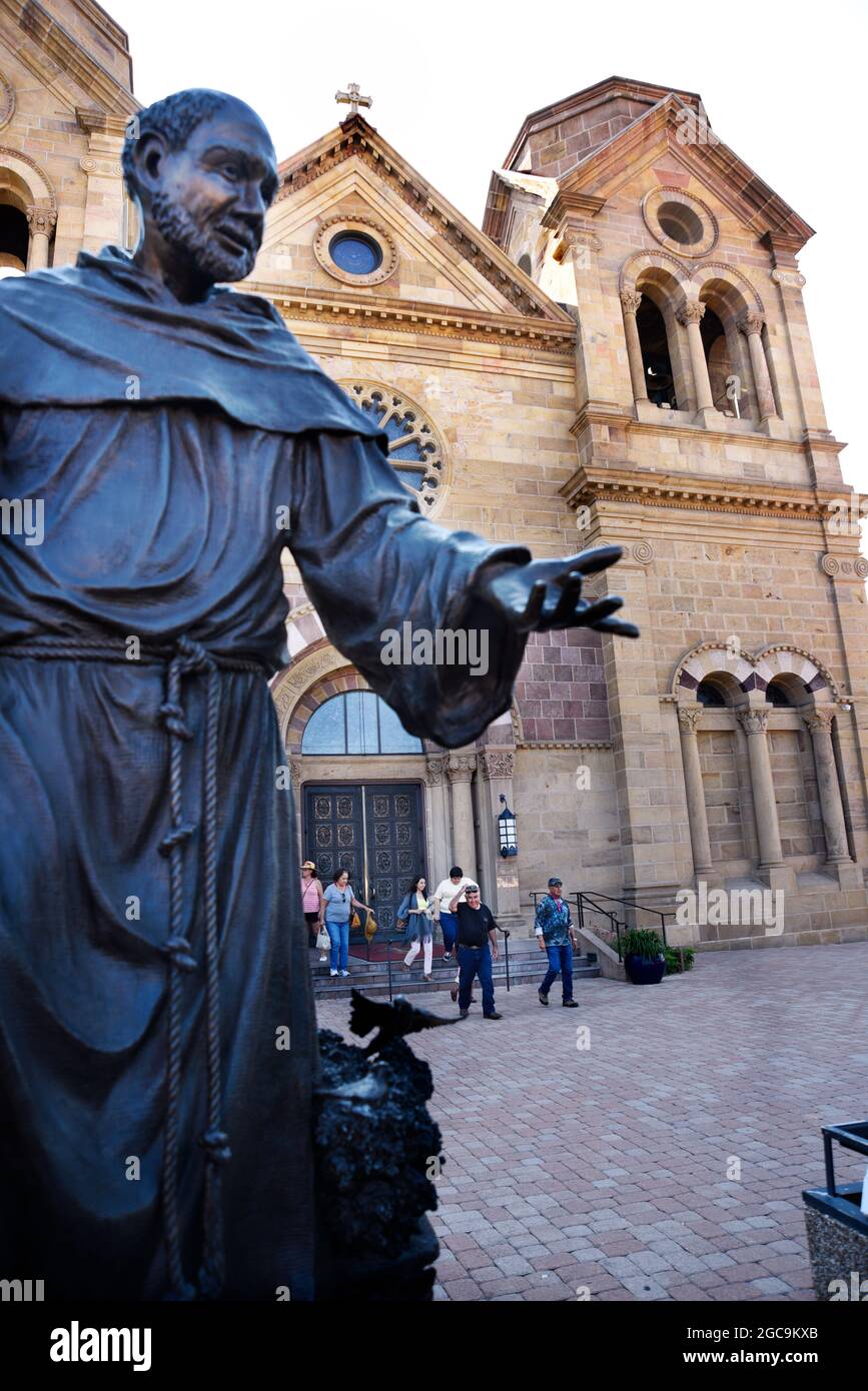 The historic Cathedral Basilica of St. Francis of Assisi is a Santa Fe ...