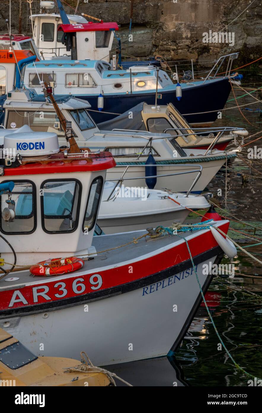 fishing boats, boats in harbour, line of boats, small fishing boats