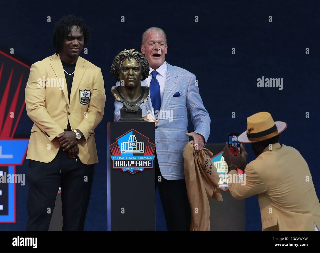Ed Reed Colts Canton, United States. 07th Aug, 2021. Class of 2020 inductee, Edgerrin ...