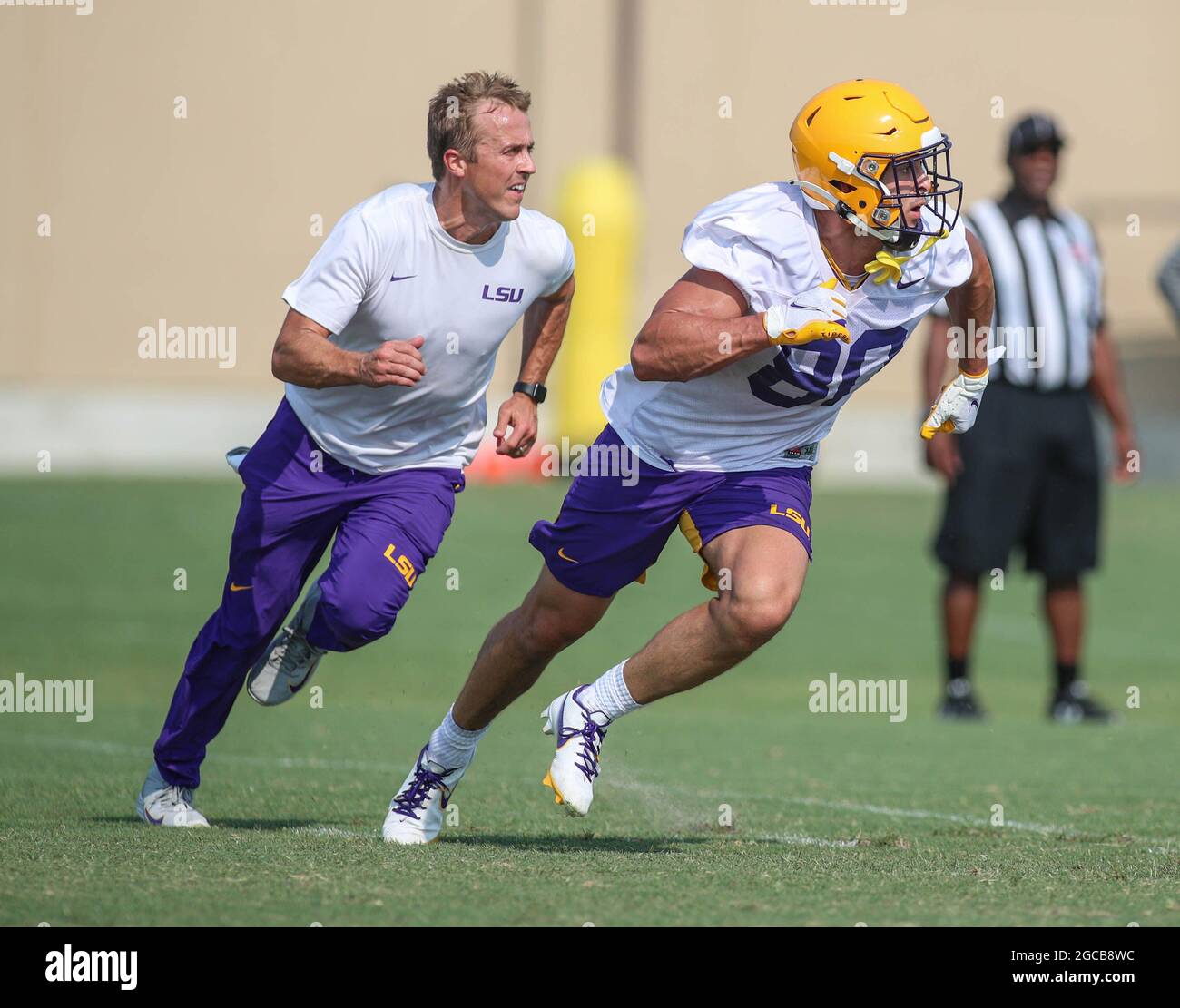 August 7 21 Lsu Wide Receiver Jack Bech 80 Runs A Route In Front Of Offensive Coordinator Jake Peetz During The First Week Of Fall Football Camp At The Lsu Charles Mcclendon