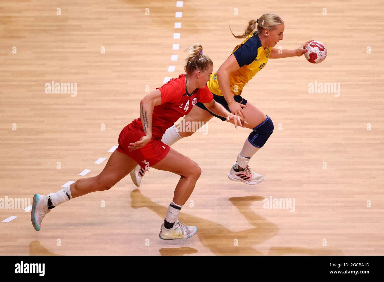 Page 2 Lundstrom High Resolution Stock Photography And Images Alamy