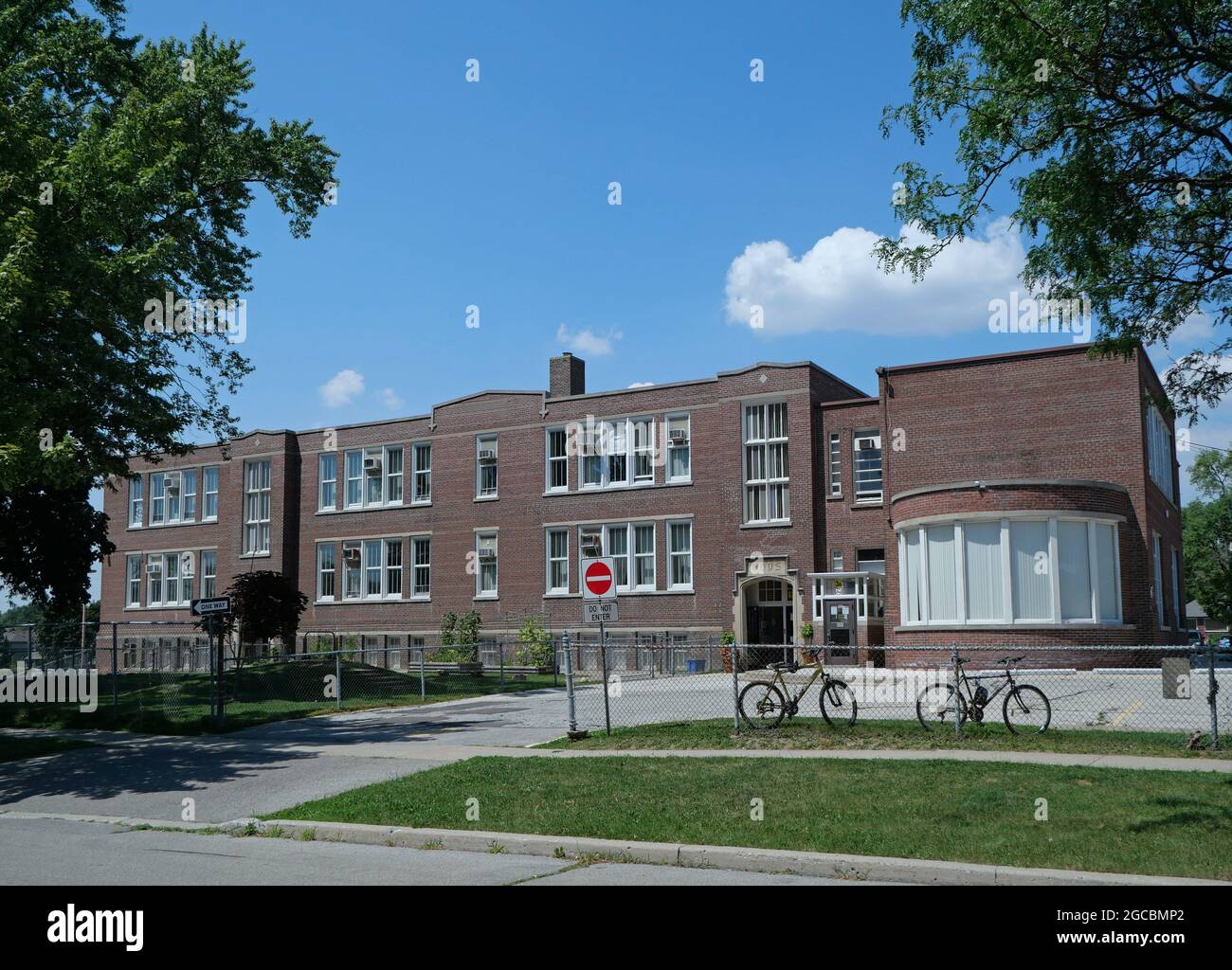 Brick art deco hires stock photography and images Alamy