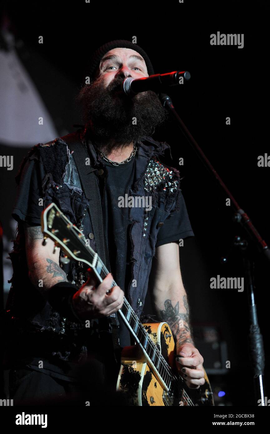 Rancid in concert hi-res stock photography and images - Alamy