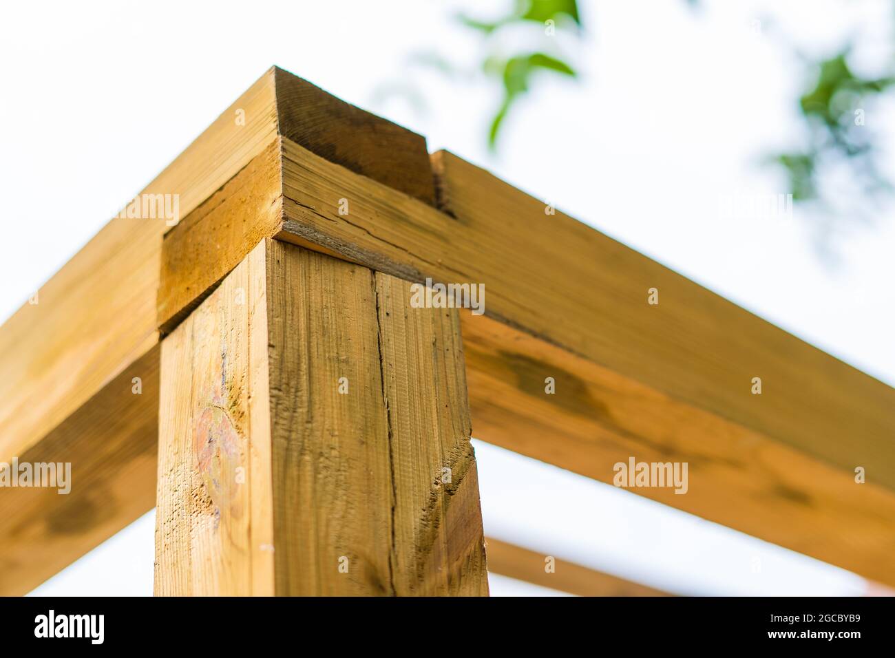 Corner connection of timber beams. Wooden frame made of large beams Stock Photo Alamy