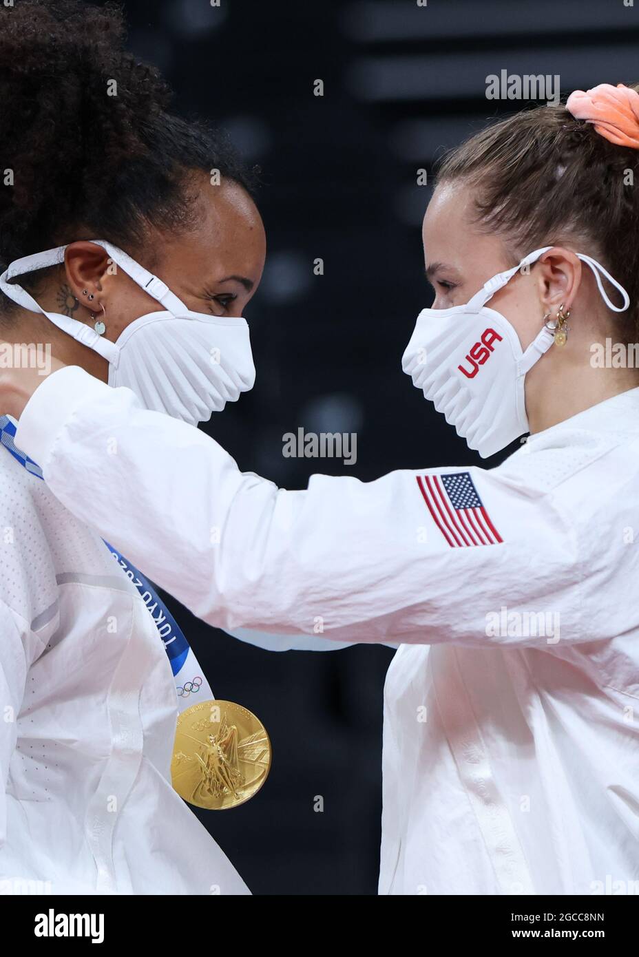 Tokyo, Japan. 8th Aug, 2021. Haleigh Washington (L) of Team USA reacts