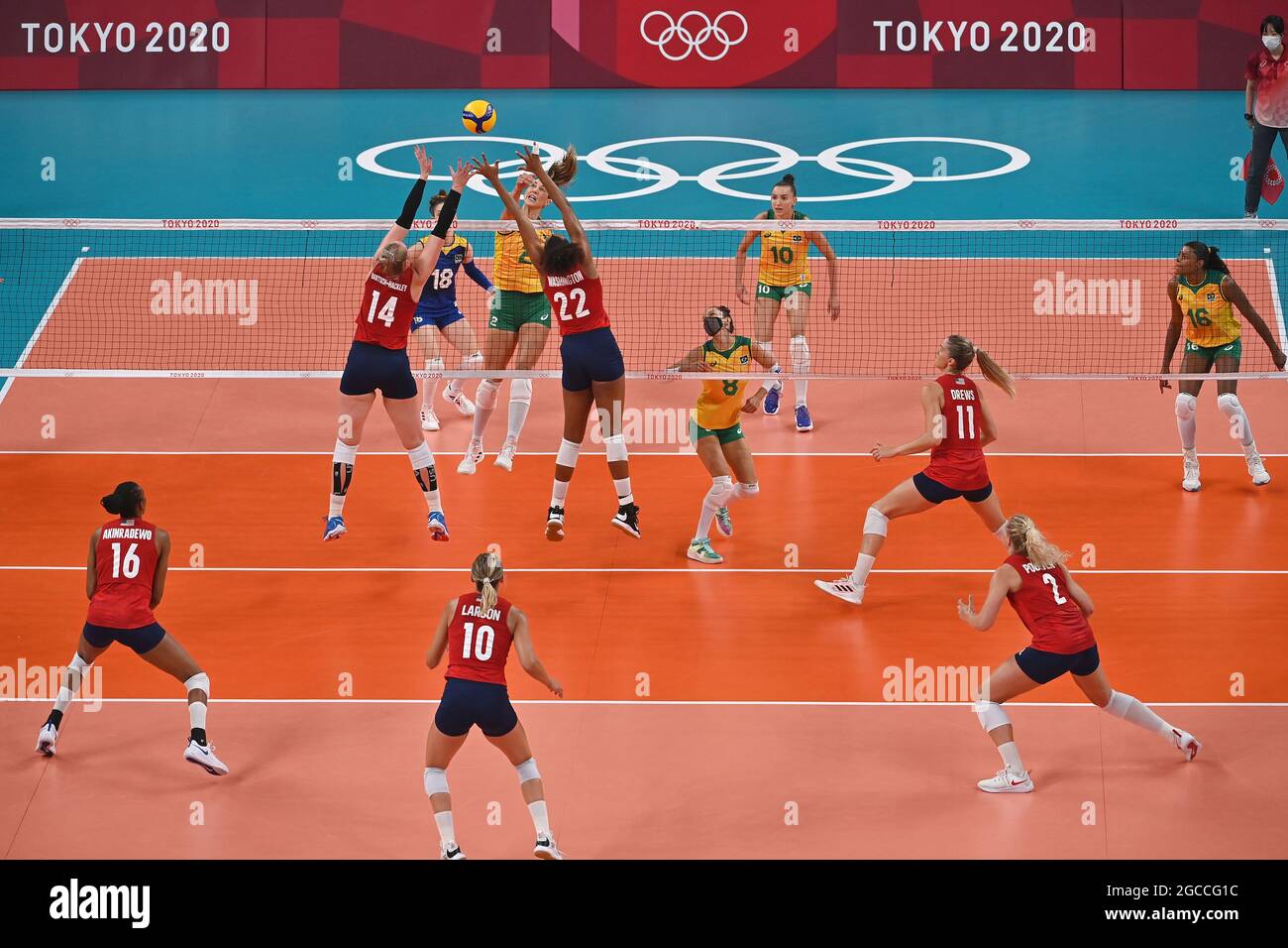 Tokyo, Japan. 08th Aug, 2021. Brazil (BRA) -United States (USA) 0-3, game scene, action. Volleyball Women`s Gold Medal Match, Final, Women on 08.08.2021, Ariake Arena