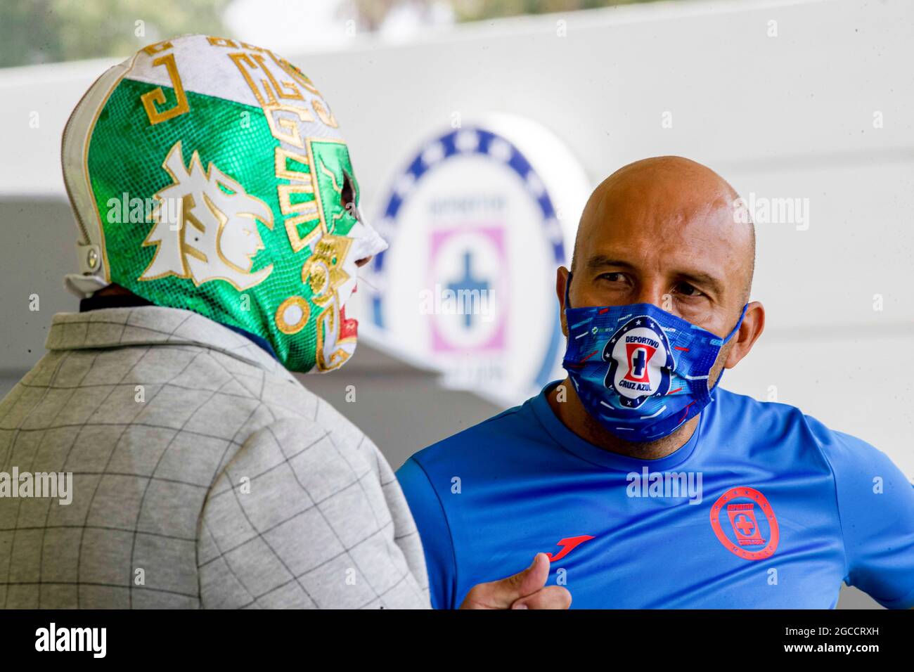 MEXICO CITY, MEXICO - AUGUST 4: Wrestler Dr Wagner meets with Oscar Perez  at press conference at La Noria, high performance center of the Cruz Azul football team on August 4, 2021 in Mexico City, Mexico. Credit: Ricardo Flores/Eyepix Group/The Photo Access Stock Photo
