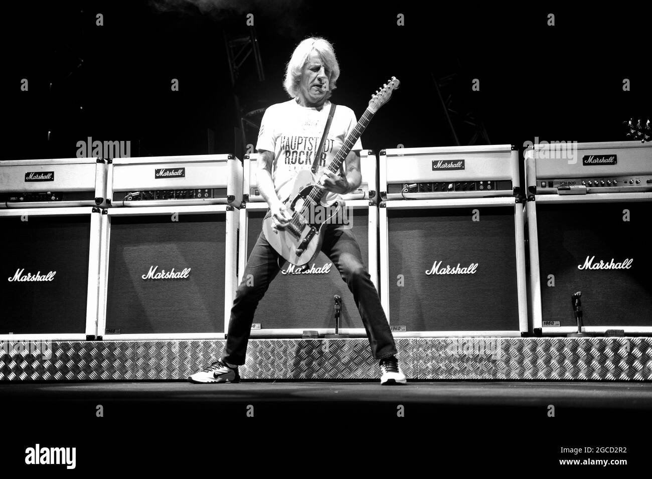 Status Quo Performing at Clumber Park Festival Stock Photo Alamy