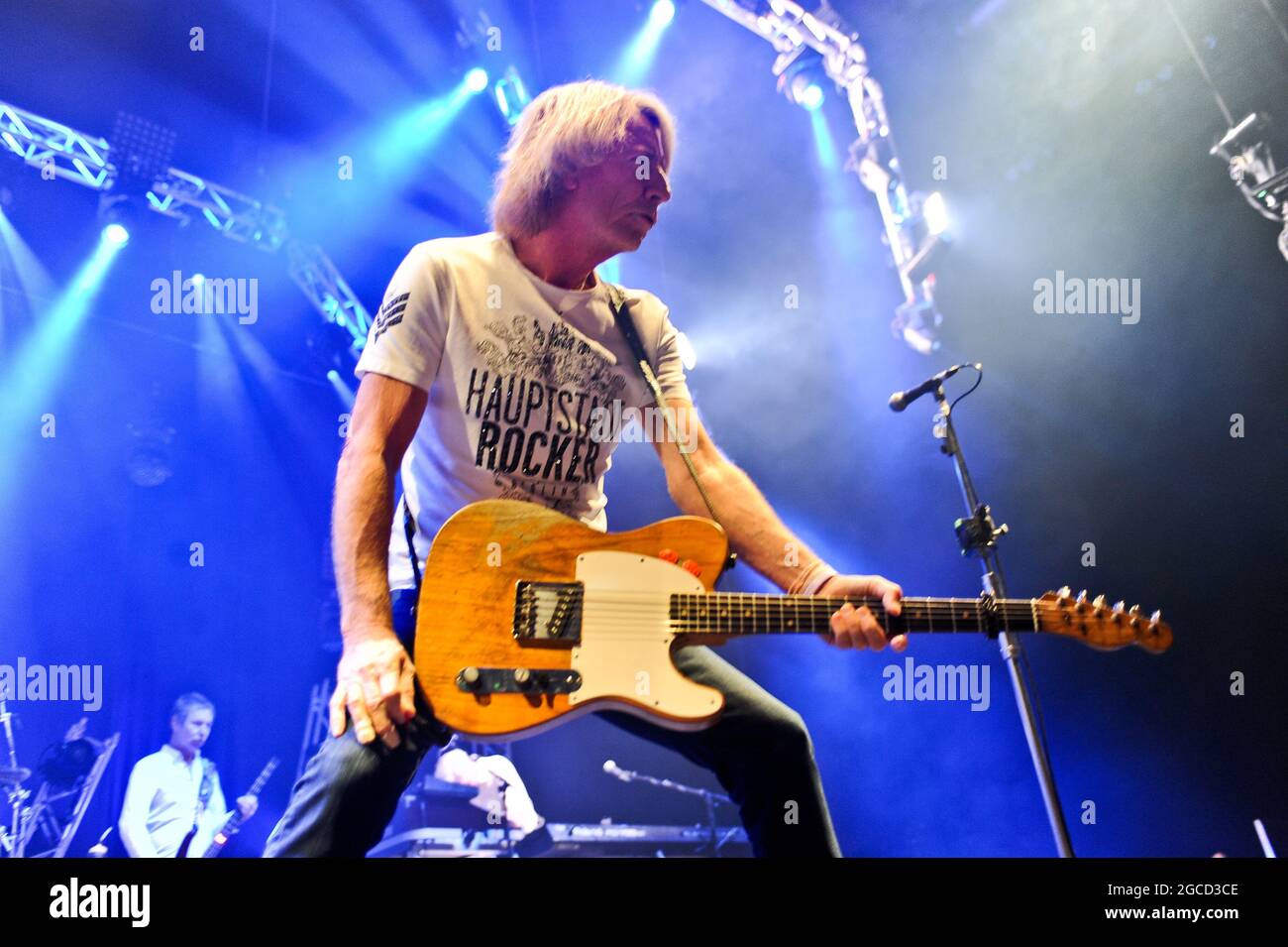 Status quo uk rock band hires stock photography and images Alamy