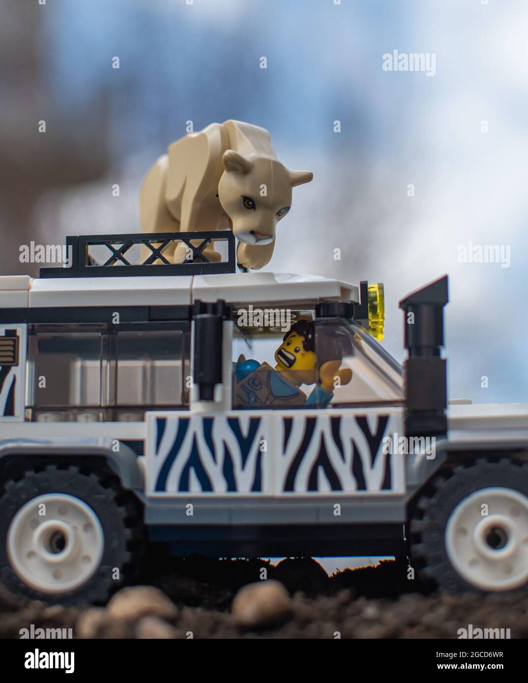 Lego minifigures and safari offroader Stock Photo - Alamy