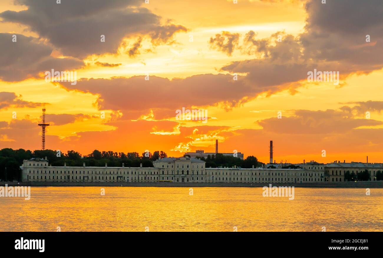 Colorful sunrise, 4:00 AM, Neva river, Pirogovskaya embankment, St Petersburg, Russia Stock Photo
