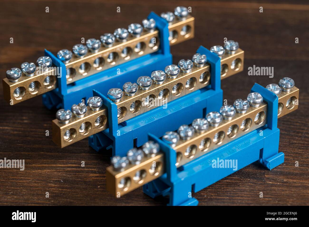 Bronze strip with fastening bolts for connecting neutral wires in the