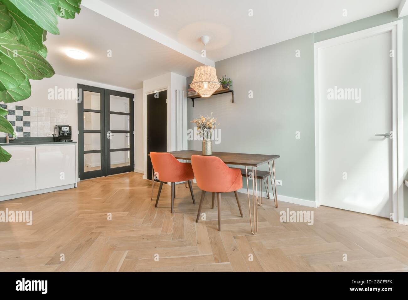 Interior design of bright and beautiful dining room Stock Photo - Alamy