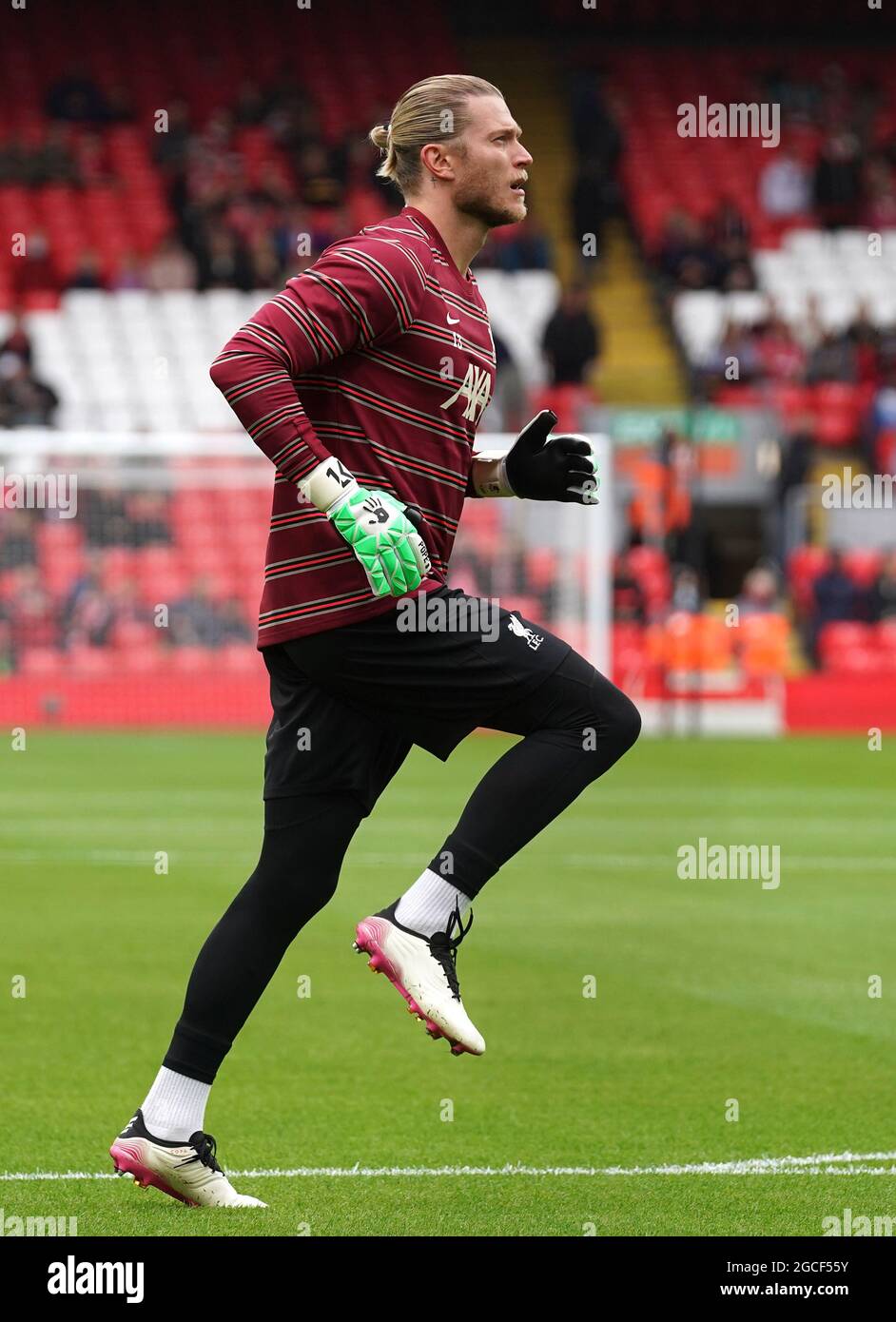 Loris karius hi-res stock photography and images - Alamy