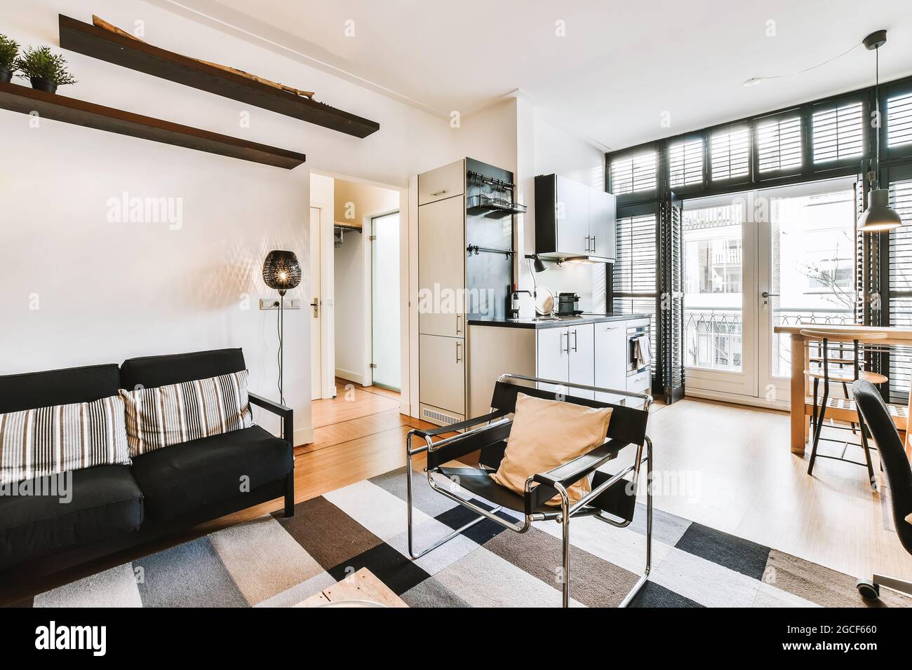 Bright interior design of a luxury house Stock Photo - Alamy