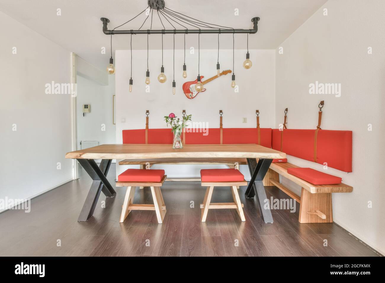 Interior design of bright and beautiful dining room Stock Photo - Alamy