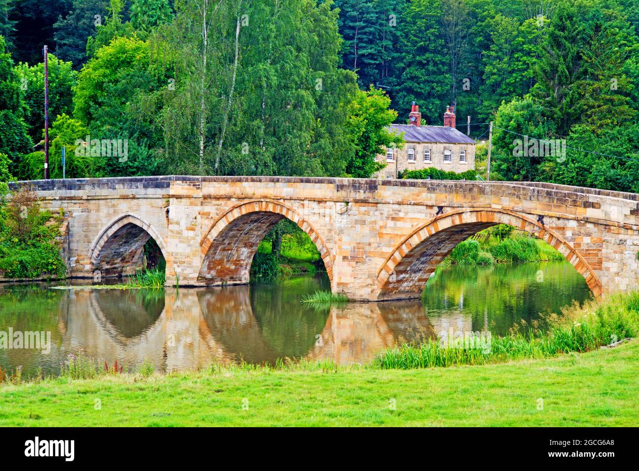 Bridge Over The River Derwent, Kirkham Abbey, North Yorkshire, England ...