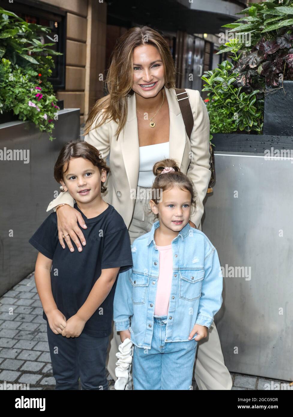 Sam faiers or samantha faiers hi-res 