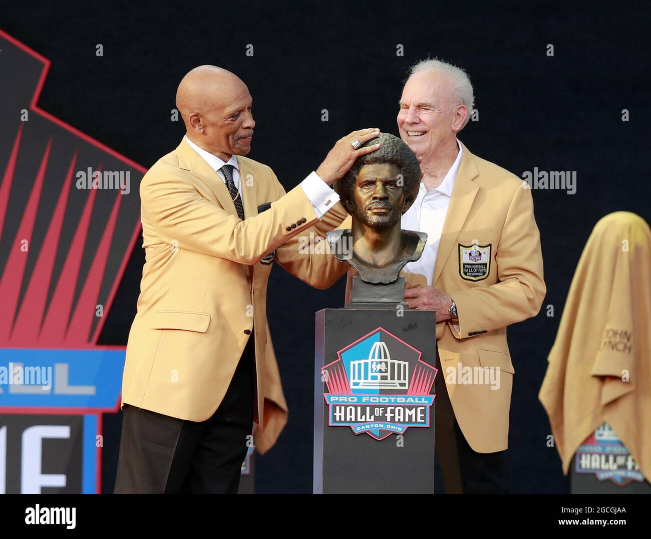 Roger staubach drew pearson hi-res stock photography and images - Alamy