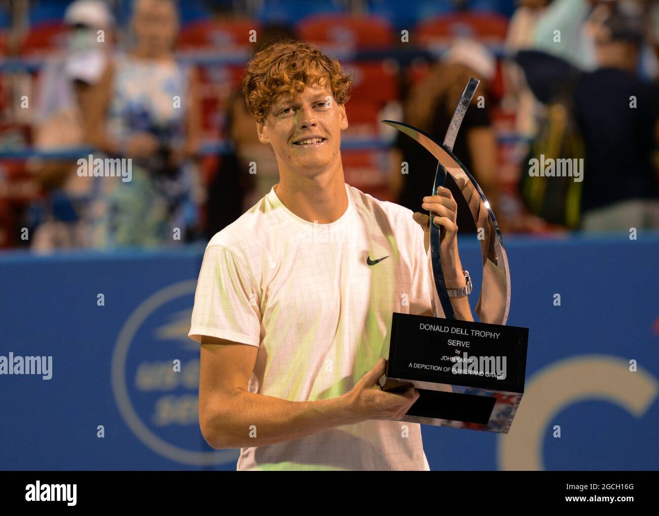 Washington, D.C, USA. 8th Aug, 2021. JANNIK SINNER of Italy with the Donald  Dell trophy after winning the Citi Open tennis tournament in Washington, DC  (Credit Image: © Christopher Levy/ZUMA Press Wire)